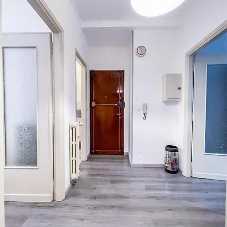 Myhouse Marche - Affitti Brevi Italia * Turin